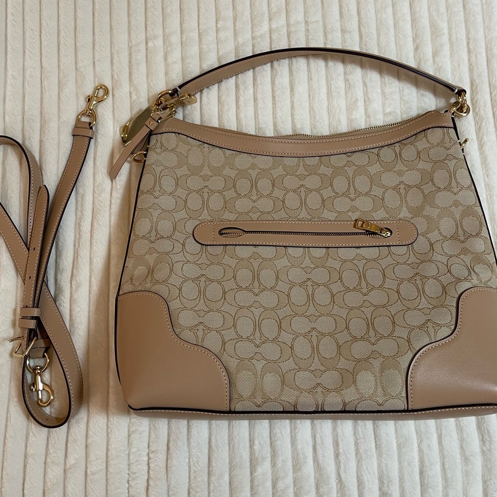 LIKE NEW | Coach | Ivie Hobo Bag - Signature Khaki - Picture 4 of 17